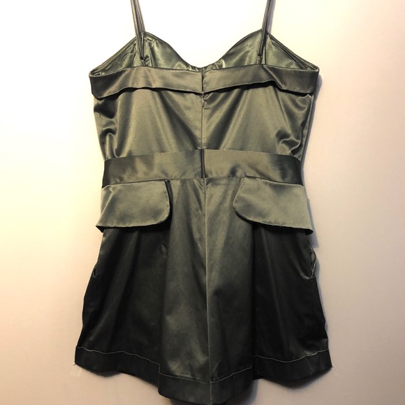 Structured romper (GUESS) - Picture 2 of 2